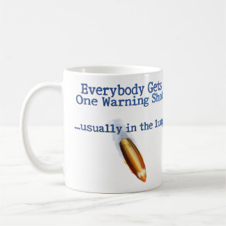 Jeder erhält ein kaffeetasse