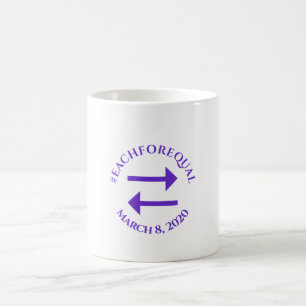 Jeder für den Internationalen Frauentag mit gleich Kaffeetasse