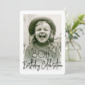 JEDER Geburtstag 2 Foto Chic Stilvolle Typografie Einladung (Stehend Vorderseite)