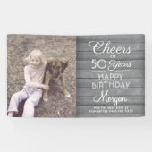 JEDER Geburtstag Cheers Rustikales Holz Grau Weiß Banner (Horizontal)