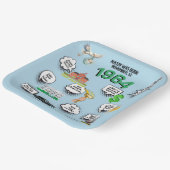 Jeder Geburtstag Spaß Fakten Pappteller (Gewinkelt)