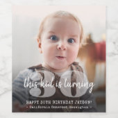 JEDER Geburtstag "This Kid" Modernes Foto Overlay Weinetikett (Einzelnes Label)