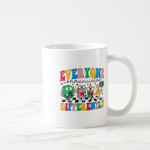 Jeder kommuniziert anders über Autismus-Bewusstsei Kaffeetasse