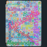 Jeder Name Collage iPad Smart Cover<br><div class="desc">Dieses iPad-Cover keinen Zweifel daran, wem es gehört! Das Cover zeichnet sich durch ein farbenprächtiges Girly-Design aus, dessen Name in zahlreichen Schriftart und Farben erscheint. Die Namen werden auf einem blauen Hintergrund mit bunten Blume angezeigt. Das Cover ist mit einer Auswahl an iPad Versionen ausgestattet. Ideal für die Schule oder...</div>