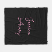 Jeder Name | Cool Editable Pink Script in Black Fleecedecke (Vorderseite (Horizontal))