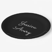 Jeder Name | Cool Editable White Script on Black Pappteller (Schrägansicht)