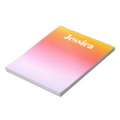 Jeder Name | Retro-Modern gestylter Text farbenfro Notizblock (Rotiert)