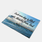 JEDER TAG IST EIN KRAKEL VON GOTT. FUßMATTE (Schrägansicht)