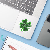 Jedermanns irischer St. Patrick's Day Aufkleber (Laptop mit iPhone)