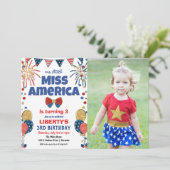 JEDES ALTER - 4. Juli Geburtstagsparty Einladung (Stehend Vorderseite)