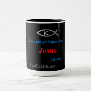 Jedes Gebet beginnt mit Jesus gotGod316.com Zweifarbige Tasse