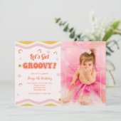 Jedes Jahr Groovy Hippie Retro Foto Geburtstag Einladung (Stehend Vorderseite)