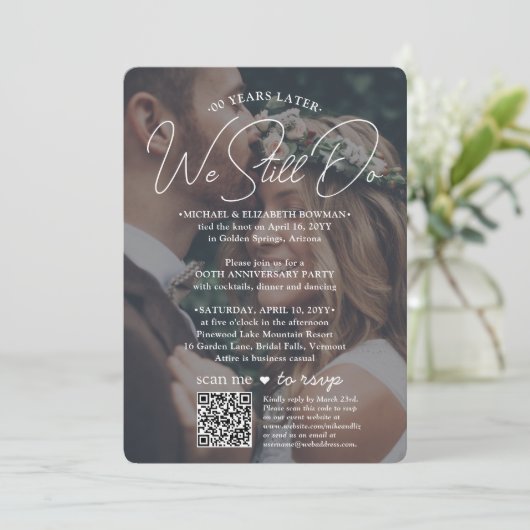 JEDES Jubiläum Party QR Foto Overlay, das wir noch Einladung (Stehend Vorderseite)