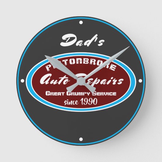 Jedes mögliches Namen-Auto repariert lustigen Runde Wanduhr (Vorderseite)