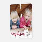 Jedes Text-2-Foto Trendy Pinsel Rotes Skript Ornament Aus Metall (Vorderseite links)