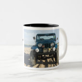 Jeep.Enjoy.Life.2 Zweifarbige Tasse (VorderseiteRechts)