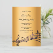 Jegliche Geburtstagsparty Gold schwarze Musiknoten Einladung (Stehend Vorderseite)