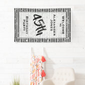 Jegliche Geburtstagsparty - Schwarz/Weiß Streifen Banner (Insitu)