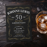 Jegliche Zeitung Whiskey themed Überraschung 50. G Einladung<br><div class="desc">Inspiriert mit klassischem Whiskey-Label,  ist dieser Schwarz-Gold-Spaß,  der bis zur Perfektion Erwachsenen-Geburtstagseinladung gealtert wird,  großartig für 30.,  40.,  50.,  60.,  70.,  80.,  90. oder jede andere Altersgeburtstagsfeier,  Überraschungs-Party oder andere Gelegenheiten! Stellen Sie es mit Ihren eigenen Text- und Party-Informationen ein.</div>