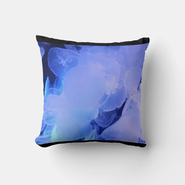 JELLYFISH THROW PILLOW KISSEN (Vorderseite)