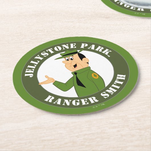 Jellystone's Ranger Smith Portrait Runder Pappuntersetzer (Angewinkelt)