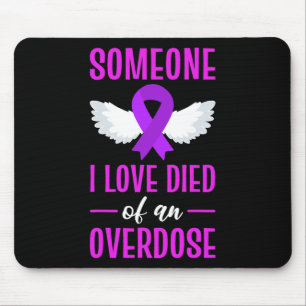 Jemand, der in der Liebe starb, starb an einer Übe Mousepad
