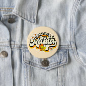 Jemand hat einen schönen Mama Retro-Groovy Button (Beispiel)