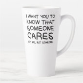 Jemand kümmert sich um die letzte Tasse (Rechts)