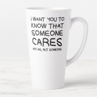 Jemand kümmert sich um die letzte Tasse