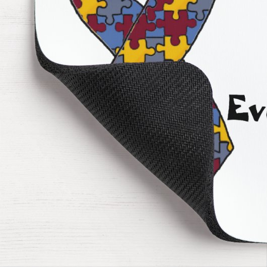 Jemand mit Autismus macht mich stolz jeden Single Mousepad (Ecke)