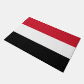 Jemen-Flagge Fußmatte (Schrägansicht)