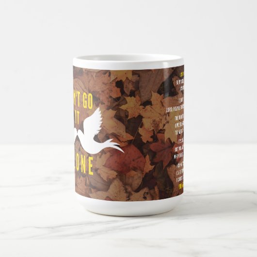 Jen Hawley kann es nicht alleine 15 oz Tasse mit T (Mittel)
