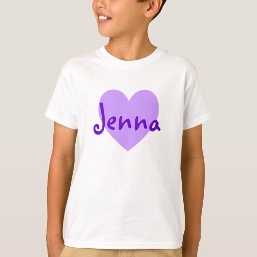 Jenna in Lila T-Shirt (Vorderseite)