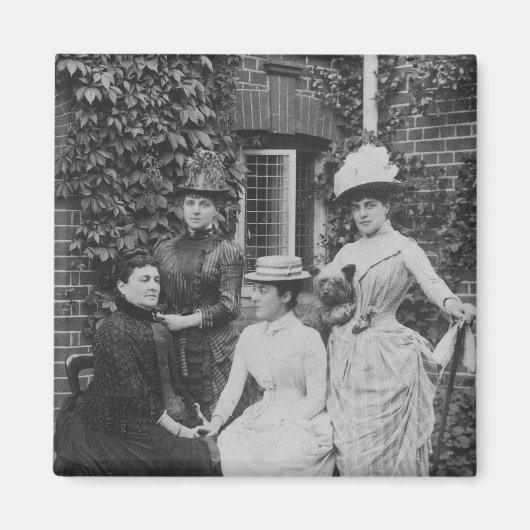 Jennie Jerome, später Lady Randolph Churchill Magnet (Vorne)