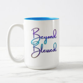 Jenseits der gesegneten 11 oz und 15 oz Tasse