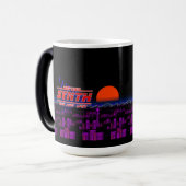 Jenseits der Synth 8 Bit-Tasse Verwandlungstasse (Vorderseite Links)