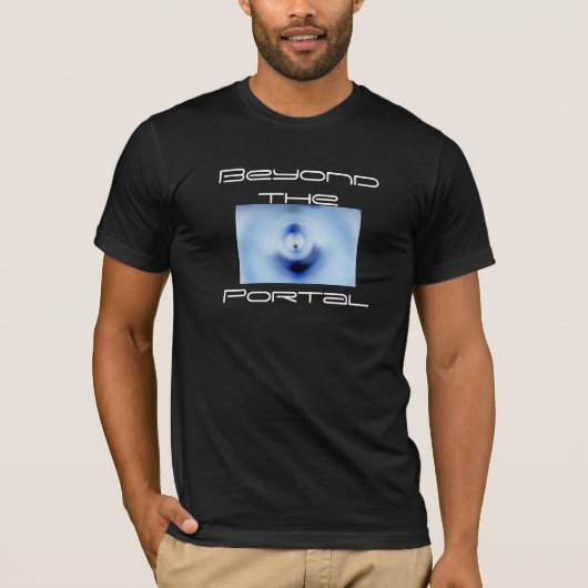 Jenseits des Portals T-Shirt (Vorderseite)