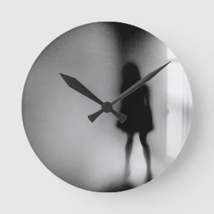 Jenseits des Schattens Runde Wanduhr