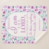 Jeremiah 32:27 Uhr mit lila Blumen Hintergrund Sherpadecke (Vorderseite (Horizontal))