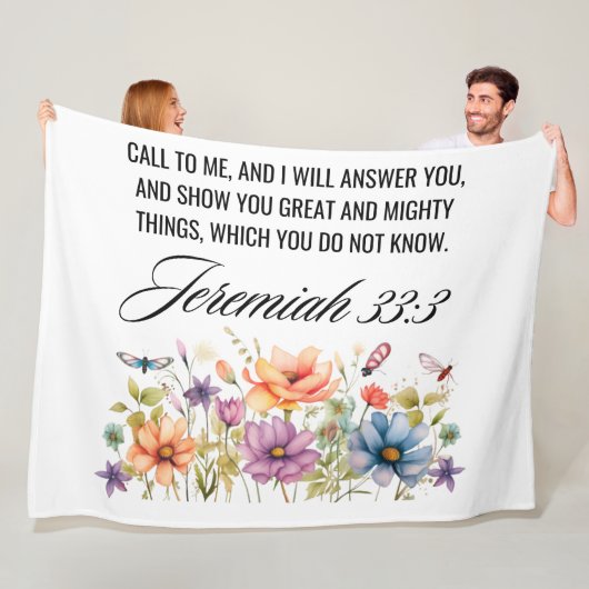 Jeremiah 33:3 Ruf mir Wildblumen Schrift an Fleecedecke (Beispiel)