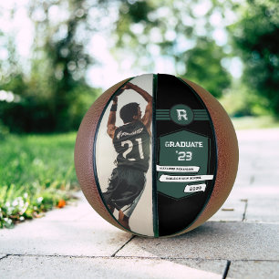 Jersey-Nummer   Monogram für grünen Abschluss Basketball