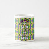 Jester Mask Behielt Calm und Mardi Gras Kaffeetasse (Mittel)