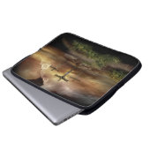 JESUS AUF DEM CROSS LAPTOPSCHUTZHÜLLE (Vorne Knopf)
