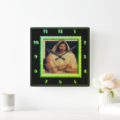 Jesus Breaking Bread lime green Quadratische Wanduhr (Zuhause)