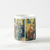 Jesus Christus trägt das Kreuz zu seiner Kreuzigun Kaffeetasse (Mittel)