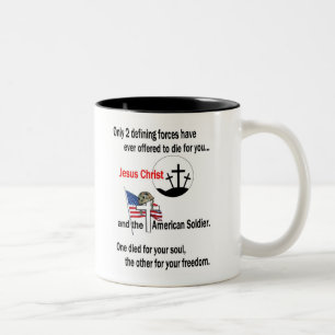 Jesus Christus und der amerikanische Soldat Zweifarbige Tasse