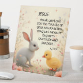 JESUS EASTER PRAYER pastellfarbene Blume Kleintier Sockelschild (In Situ)