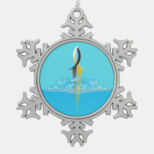 Jesus-Fisch-Schwert durchbohrt Wolke und Meer Schneeflocken Zinn-Ornament