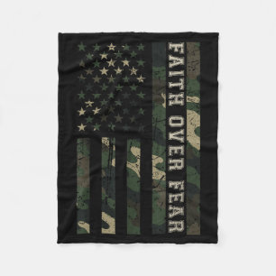 Jesus Glaube über Angst Camo Us Flagge Christliche Fleecedecke