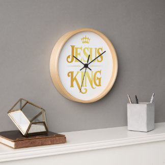 Jesus Is King Gold Crown Minimalist Wall Clock Uhr